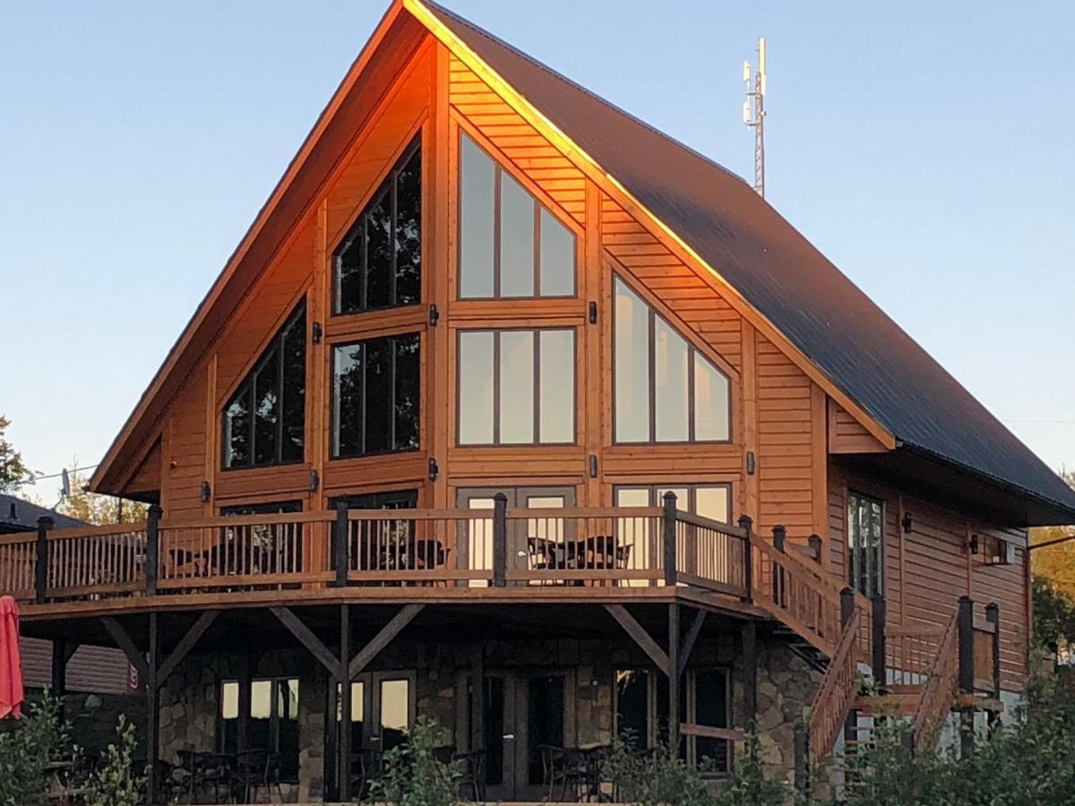 Marina Chibougamau Hotel Exterior photo